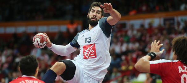 nikola-karabatic-de-l-equipe-de-france-arme-son-tir-contre-l-egypte-au-mondial-de-handball-le-18-janvier-2015-a-losail_5191011